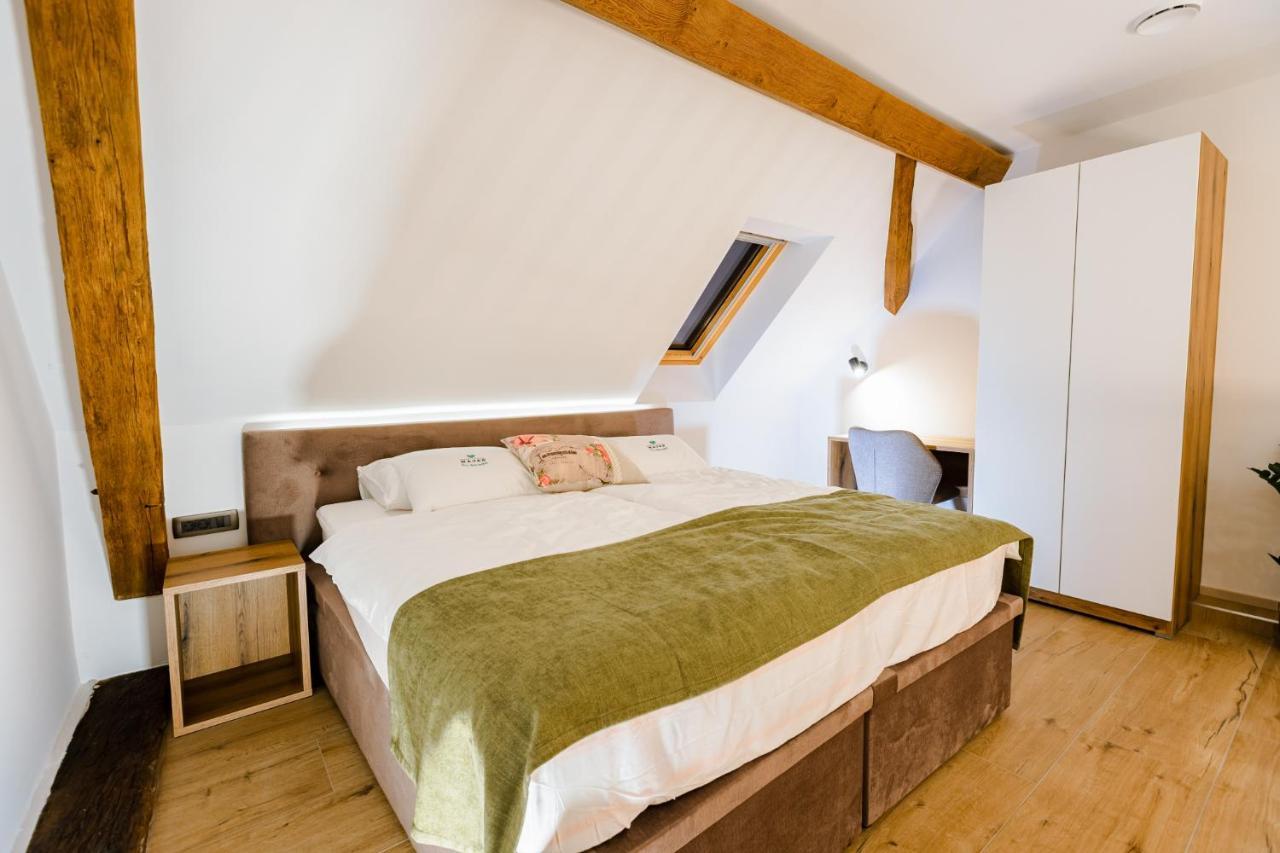 Resort Village Majer Gradac Bagian luar foto